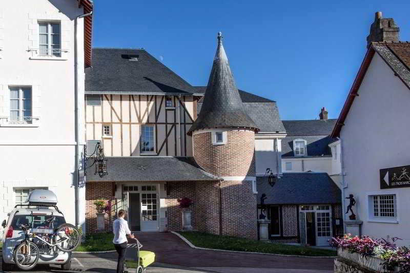 Relais Des Trois Chateaux Hotel-Restaurant - Teritoria Cour-Cheverny Kültér fotó