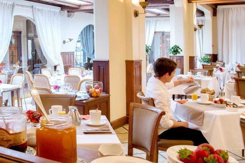 Relais Des Trois Chateaux Hotel-Restaurant - Teritoria Cour-Cheverny Kültér fotó